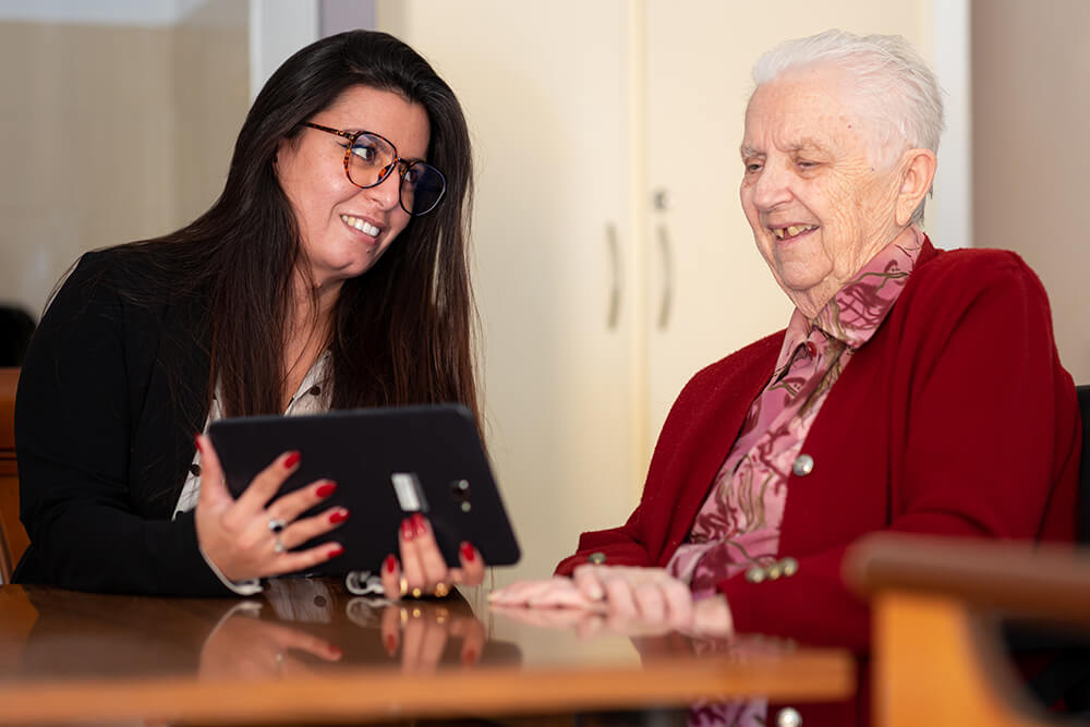 technologie au service des personnes agées technologie au service des personnes agées